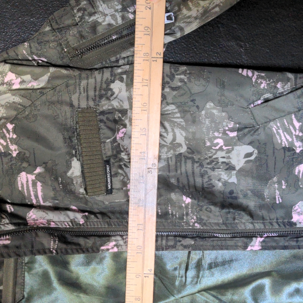 Members Only Jacket - Picture 3 of 9
